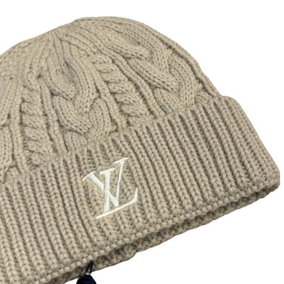 Only LV Mini Cable Beanie - Picture 5 of 10